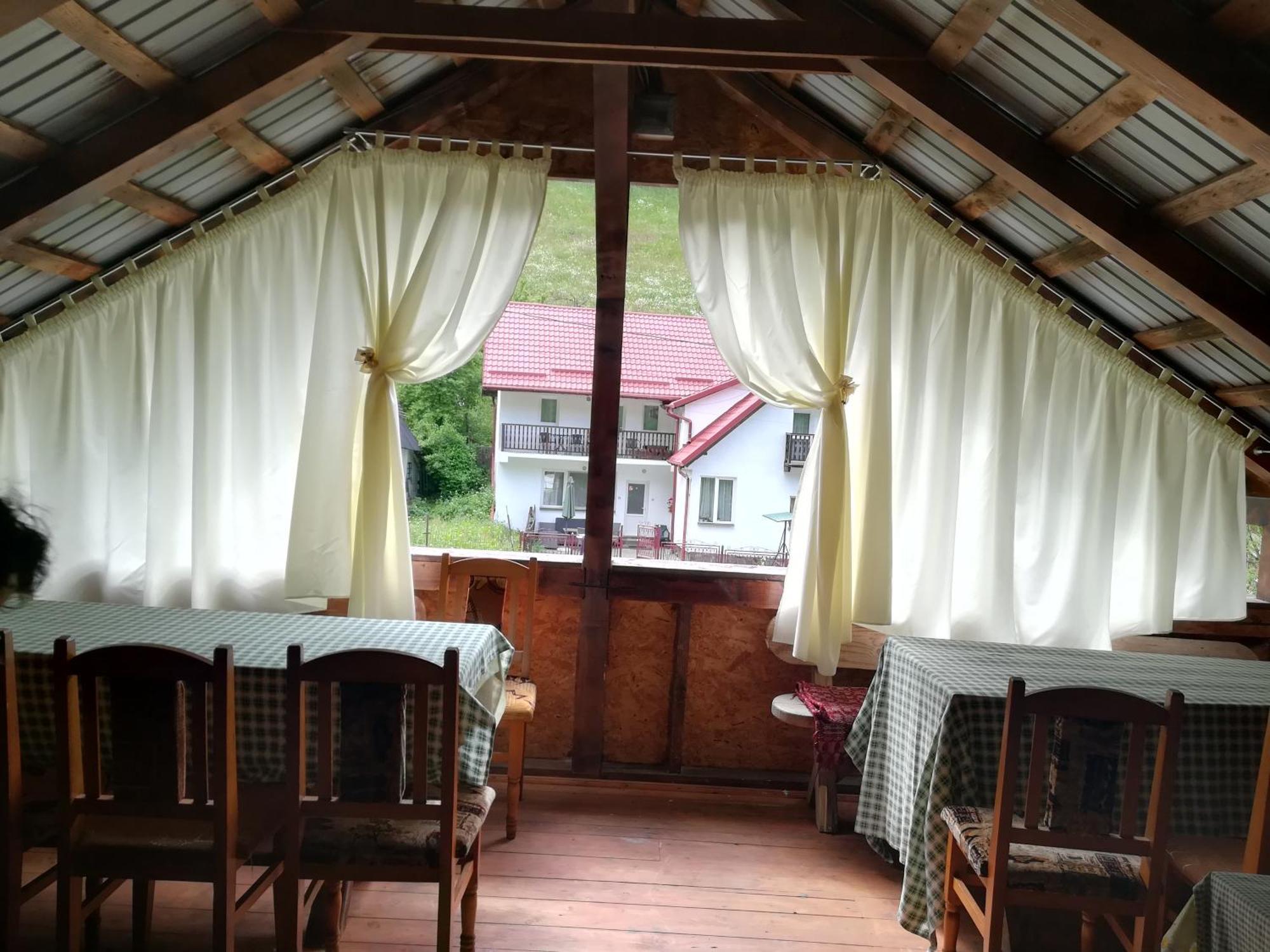 Casuta De Langa Padure Hotel Моечу де Жос Екстериор снимка